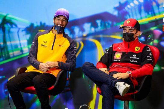 (L to R): Daniel Ricciardo (AUS) McLaren and Charles Leclerc (MON) Ferrari in the FIA Press Conference.
08.04.2022. Formula 1 World Championship, Rd 3, Australian Grand Prix, Albert Park, Melbourne, Australia, Practice Day.
- www.xpbimages.com, EMail: requests@xpbimages.com © Copyright: XPB Images