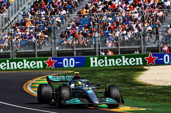 Lewis Hamilton (GBR) Mercedes AMG F1 W13.
08.04.2022. Formula 1 World Championship, Rd 3, Australian Grand Prix, Albert Park, Melbourne, Australia, Practice Day.
- www.xpbimages.com, EMail: requests@xpbimages.com © Copyright: Batchelor / XPB Images