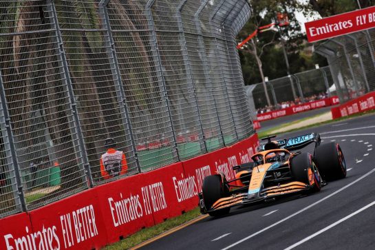Daniel Ricciardo (AUS) McLaren MCL36.
09.04.2022. Formula 1 World Championship, Rd 3, Australian Grand Prix, Albert Park, Melbourne, Australia, Qualifying Day.
- www.xpbimages.com, EMail: requests@xpbimages.com © Copyright: Coates / XPB Images