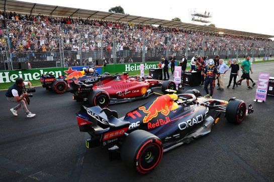 Pole for Charles Leclerc (MON) Ferrari, 2nd for Max Verstappen (NLD) Red Bull Racing RB18 and 3rd for Sergio Perez (MEX) Red Bull Racing.
09.04.2022. Formula 1 World Championship, Rd 3, Australian Grand Prix, Albert Park, Melbourne, Australia, Qualifying Day.
- www.xpbimages.com, EMail: requests@xpbimages.com © Copyright: Batchelor / XPB Images