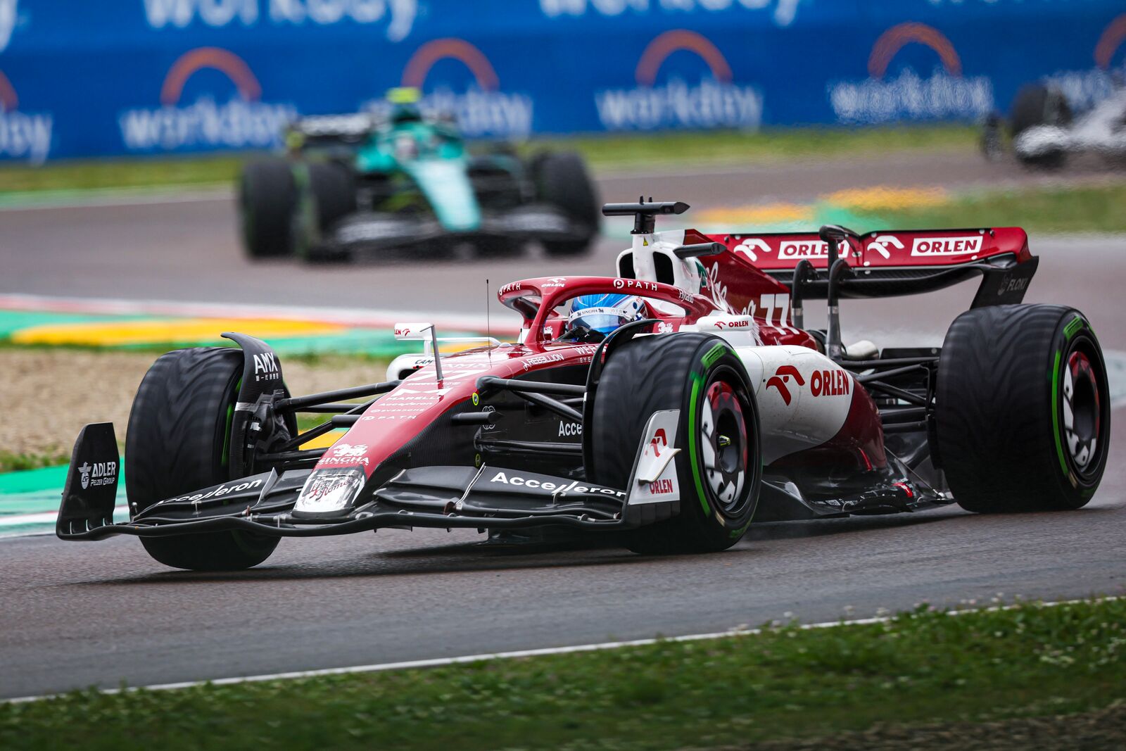 Alfa Romeo set deadline to decide F1 future with Sauber