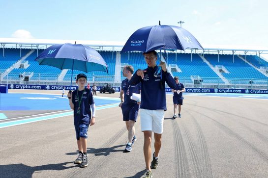 Alexander Albon (THA) Williams Racing walks the circuit.
05.05.2022. Formula 1 World Championship, Rd 5, Miami Grand Prix, Miami, Florida, USA, Preparation Day.
- www.xpbimages.com, EMail: requests@xpbimages.com &copy; Copyright: Bearne / XPB Images