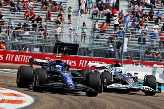 Nicholas Latifi (CDN) Williams Racing FW44 and Pierre Gasly (FRA) AlphaTauri AT03.
06.05.2022. Formula 1 World Championship, Rd 5, Miami Grand Prix, Miami, Florida, USA, Practice Day.
- www.xpbimages.com, EMail: requests@xpbimages.com © Copyright: Bearne / XPB Images