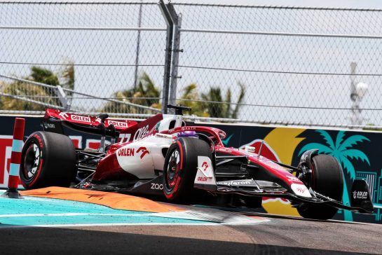 Valtteri Bottas (FIN) Alfa Romeo F1 Team C42.
07.05.2022. Formula 1 World Championship, Rd 5, Miami Grand Prix, Miami, Florida, USA, Qualifying Day.
- www.xpbimages.com, EMail: requests@xpbimages.com © Copyright: Coates / XPB Images