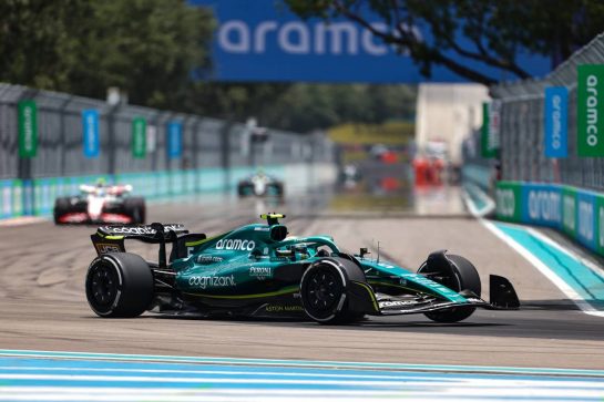 Sebastian Vettel (GER), Aston Martin F1 Team
07.05.2022. Formula 1 World Championship, Rd 5, Miami Grand Prix, Miami, Florida, USA, Qualifying Day.
- www.xpbimages.com, EMail: requests@xpbimages.com © Copyright: Charniaux / XPB Images