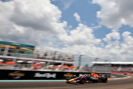 Max Verstappen (NLD) Red Bull Racing RB18.
07.05.2022. Formula 1 World Championship, Rd 5, Miami Grand Prix, Miami, Florida, USA, Qualifying Day.
- www.xpbimages.com, EMail: requests@xpbimages.com © Copyright: Coates / XPB Images