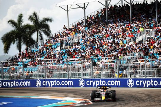 Sergio Perez (MEX) Red Bull Racing RB18.
07.05.2022. Formula 1 World Championship, Rd 5, Miami Grand Prix, Miami, Florida, USA, Qualifying Day.
- www.xpbimages.com, EMail: requests@xpbimages.com © Copyright: Coates / XPB Images