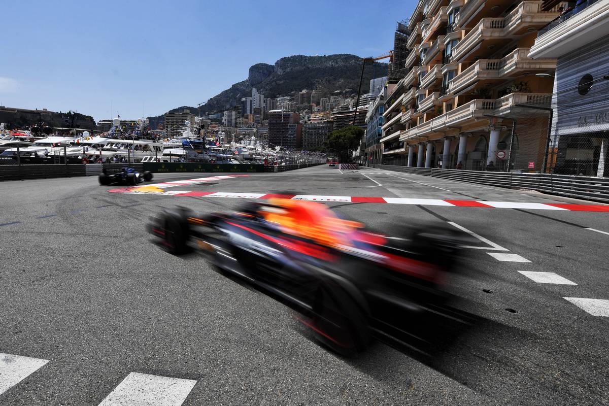 Verstappen struggling to ‘tidy up’ at T1 in Monaco