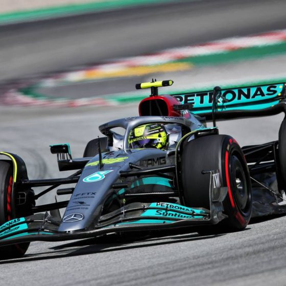 Button: Hamilton will be competitive again – if he wants to be