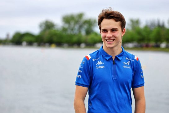 Oscar Piastri (AUS) Alpine F1 Team Reserve Driver.
16.06.2022. Formula 1 World Championship, Rd 9, Canadian Grand Prix, Montreal, Canada, Preparation Day.
- www.xpbimages.com, EMail: requests@xpbimages.com © Copyright: Charniaux / XPB Images