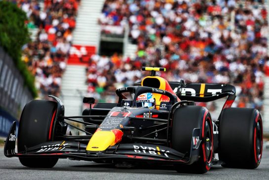 Sergio Perez (MEX) Red Bull Racing RB18.
17.06.2022. Formula 1 World Championship, Rd 9, Canadian Grand Prix, Montreal, Canada, Practice Day.
- www.xpbimages.com, EMail: requests@xpbimages.com &copy; Copyright: Batchelor / XPB Images