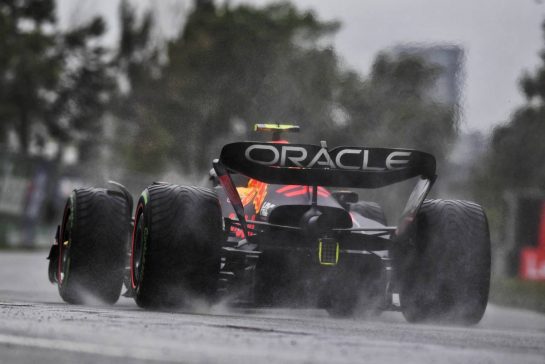Sergio Perez (MEX) Red Bull Racing RB18.
18.06.2022. Formula 1 World Championship, Rd 9, Canadian Grand Prix, Montreal, Canada, Qualifying Day.
- www.xpbimages.com, EMail: requests@xpbimages.com &copy; Copyright: Price / XPB Images