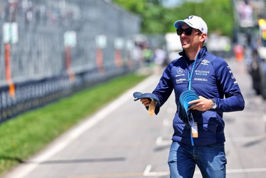 Nicholas Latifi (CDN) Williams Racing on the drivers parade.
19.06.2022. Formula 1 World Championship, Rd 9, Canadian Grand Prix, Montreal, Canada, Race Day.
- www.xpbimages.com, EMail: requests@xpbimages.com &copy; Copyright: Batchelor / XPB Images