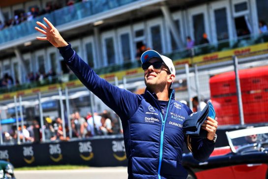 Nicholas Latifi (CDN) Williams Racing on the drivers parade.
19.06.2022. Formula 1 World Championship, Rd 9, Canadian Grand Prix, Montreal, Canada, Race Day.
- www.xpbimages.com, EMail: requests@xpbimages.com &copy; Copyright: Batchelor / XPB Images