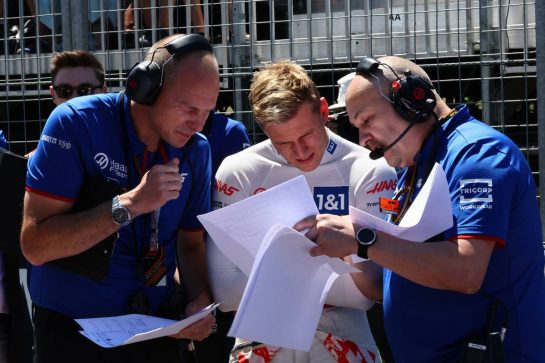 Mick Schumacher (GER) Haas.
19.06.2022. Formula 1 World Championship, Rd 9, Canadian Grand Prix, Montreal, Canada, Race Day.
- www.xpbimages.com, EMail: requests@xpbimages.com &copy; Copyright: Batchelor / XPB Images