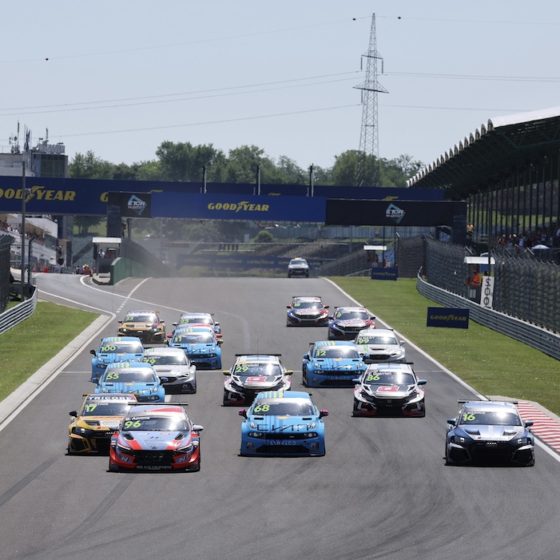 WTCR: All about Azcona as Spaniard wins Race 1 in Hungary