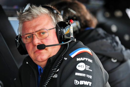Otmar Szafnauer (USA) Alpine F1 Team, Team Principal.
01.07.2022. Formula 1 World Championship, Rd 10, British Grand Prix, Silverstone, England, Practice Day.
 - www.xpbimages.com, EMail: requests@xpbimages.com &copy; Copyright: Coates / XPB Images