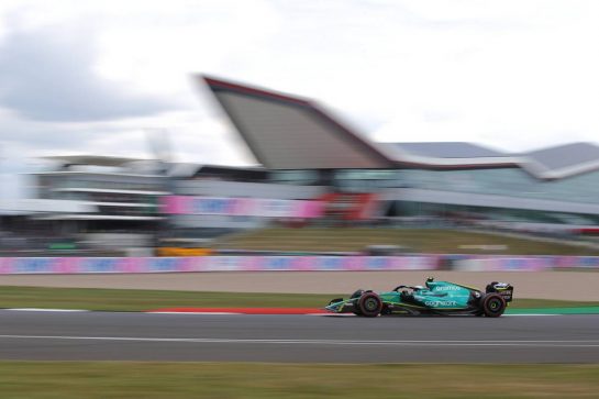 Sebastian Vettel (GER) Aston Martin F1 Team AMR22.
01.07.2022. Formula 1 World Championship, Rd 10, British Grand Prix, Silverstone, England, Practice Day.
- www.xpbimages.com, EMail: requests@xpbimages.com &copy; Copyright: Rew / XPB Images
