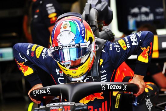 Sergio Perez (MEX) Red Bull Racing RB18.
01.07.2022. Formula 1 World Championship, Rd 10, British Grand Prix, Silverstone, England, Practice Day.
- www.xpbimages.com, EMail: requests@xpbimages.com &copy; Copyright: Batchelor / XPB Images