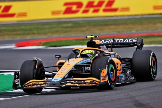 Lando Norris (GBR) McLaren MCL36.
01.07.2022. Formula 1 World Championship, Rd 10, British Grand Prix, Silverstone, England, Practice Day.
- www.xpbimages.com, EMail: requests@xpbimages.com &copy; Copyright: Moy / XPB Images