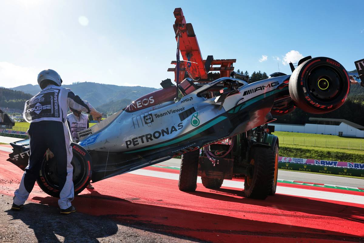 Mercedes details extent of massive repair jobs in Austria