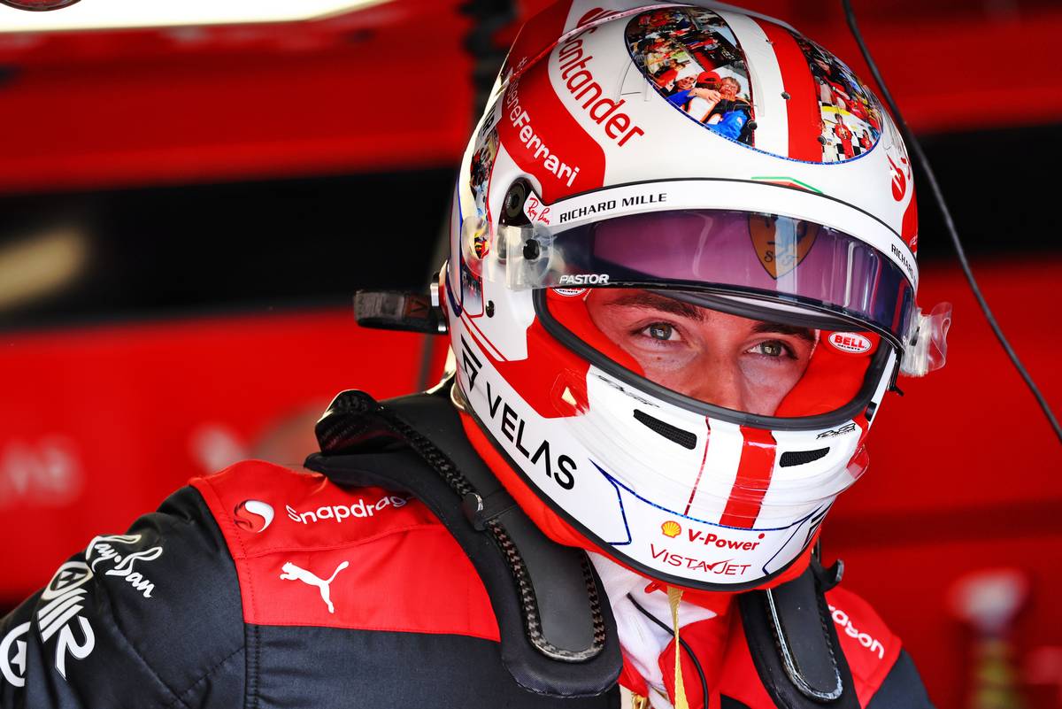Sainz and Leclerc focus on improving tyre management