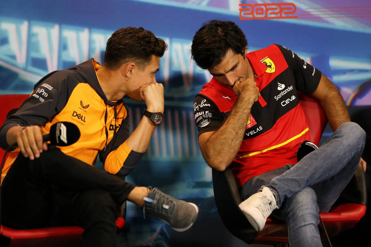 Lando Norris (GBR) McLaren and Carlos Sainz Jr (ESP) Ferrari in the FIA Press Conference. 06.05.2022. Formula 1 World Championship, Rd 5, Miami Grand Prix, Miami, Florida, USA, Practice