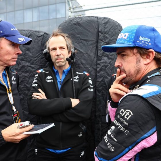 Alonso ‘does everything he can to destroy his rivals’