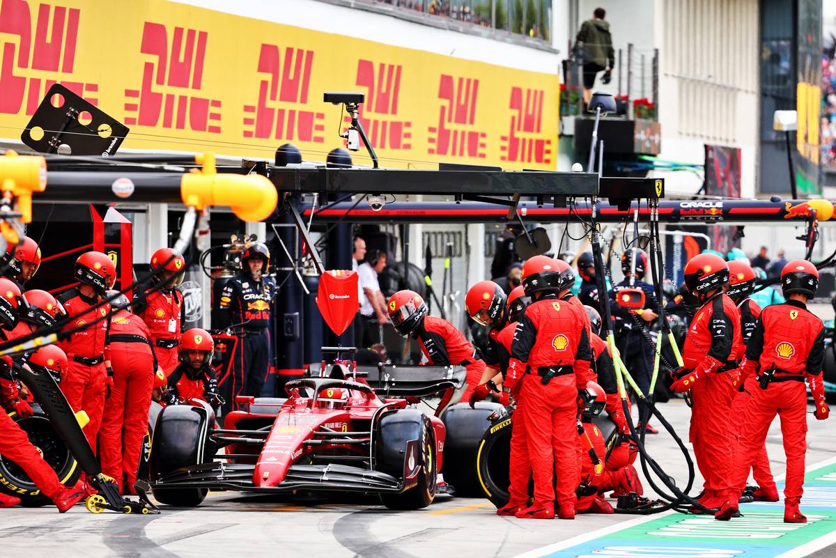 Binotto resists calls for change at ‘united’ Ferrari