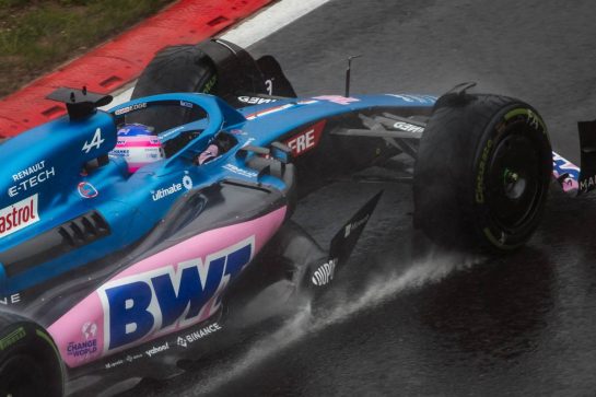 Fernando Alonso (ESP) Alpine F1 Team A522.
26.08.2022. Formula 1 World Championship, Rd 14, Belgian Grand Prix, Spa Francorchamps, Belgium, Practice Day.
- www.xpbimages.com, EMail: requests@xpbimages.com © Copyright: Bearne / XPB Images
