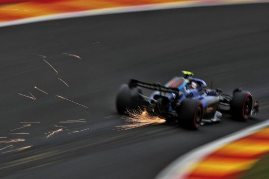 Nicholas Latifi (CDN) Williams Racing FW44 sends sparks flying.
26.08.2022. Formula 1 World Championship, Rd 14, Belgian Grand Prix, Spa Francorchamps, Belgium, Practice Day.
- www.xpbimages.com, EMail: requests@xpbimages.com © Copyright: Coates / XPB Images