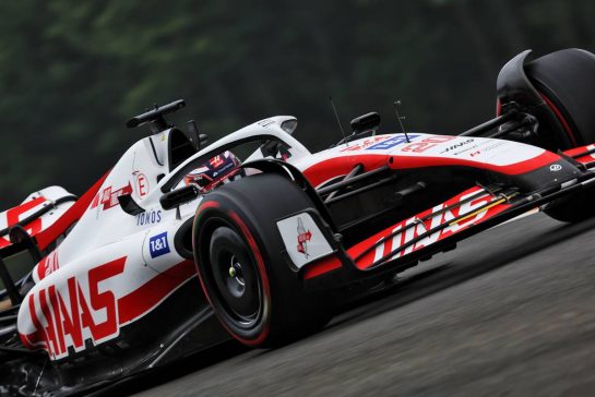 Kevin Magnussen (DEN) Haas VF-22.
26.08.2022. Formula 1 World Championship, Rd 14, Belgian Grand Prix, Spa Francorchamps, Belgium, Practice Day.
- www.xpbimages.com, EMail: requests@xpbimages.com © Copyright: Bearne / XPB Images