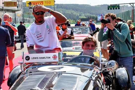Lewis Hamilton (GBR) Mercedes AMG F1 on the drivers parade.
28.08.2022. Formula 1 World Championship, Rd 14, Belgian Grand Prix, Spa Francorchamps, Belgium, Race Day.
- www.xpbimages.com, EMail: requests@xpbimages.com © Copyright: Batchelor / XPB Images