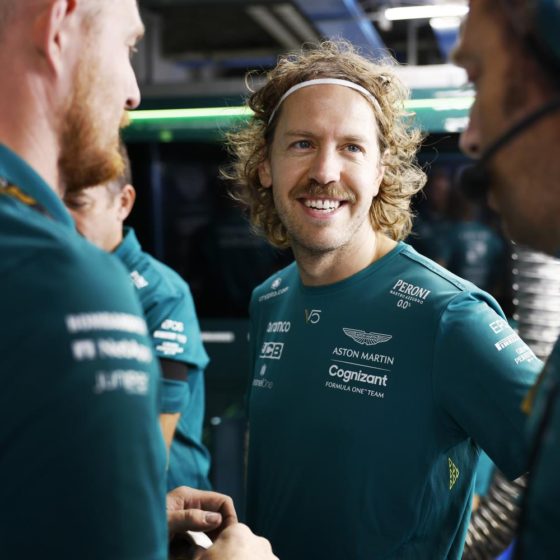 Aston Martin: Vettel still the ‘ultimate professional’ as retirement looms