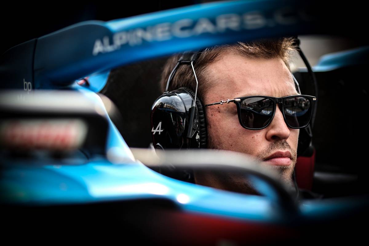 Daniil Kvyat (RUS) Alpine F1 Team A521 Reserve Driver. 20.11.2021. Formula 1 World Championship, Rd 20, Qatar Grand Prix, Doha, Qatar, Qualifying