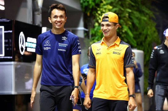 (L to R): Alexander Albon (THA) Williams Racing with Lando Norris (GBR) McLaren.
29.09.2022. Formula 1 World Championship, Rd 17, Singapore Grand Prix, Marina Bay Street Circuit, Singapore, Preparation Day.
- www.xpbimages.com, EMail: requests@xpbimages.com &copy; Copyright: Batchelor / XPB Images