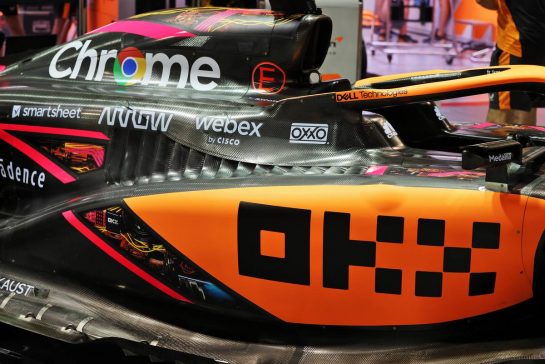 McLaren MCL36 sidepod.
29.09.2022. Formula 1 World Championship, Rd 17, Singapore Grand Prix, Marina Bay Street Circuit, Singapore, Preparation Day.
- www.xpbimages.com, EMail: requests@xpbimages.com &copy; Copyright: Moy / XPB Images