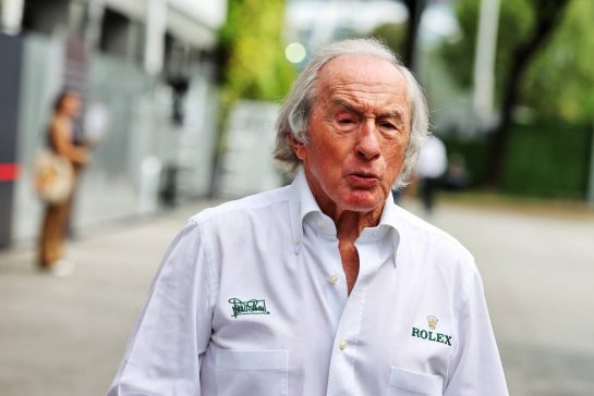 Jackie Stewart (GBR).
01.10.2022. Formula 1 World Championship, Rd 17, Singapore Grand Prix, Marina Bay Street Circuit, Singapore, Qualifying Day.
- www.xpbimages.com, EMail: requests@xpbimages.com &copy; Copyright: Moy / XPB Images