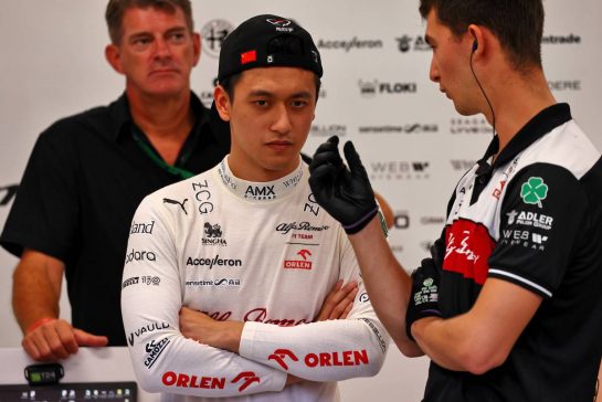 Guanyu Zhou (CHN) Alfa Romeo F1 Team.
01.10.2022. Formula 1 World Championship, Rd 17, Singapore Grand Prix, Marina Bay Street Circuit, Singapore, Qualifying Day.
- www.xpbimages.com, EMail: requests@xpbimages.com &copy; Copyright: Batchelor / XPB Images