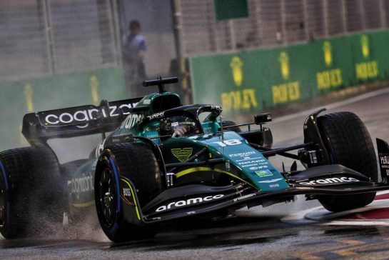 Lance Stroll (CDN) Aston Martin F1 Team AMR22.
01.10.2022. Formula 1 World Championship, Rd 17, Singapore Grand Prix, Marina Bay Street Circuit, Singapore, Qualifying Day.
- www.xpbimages.com, EMail: requests@xpbimages.com &copy; Copyright: Bearne / XPB Images
