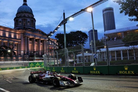 Valtteri Bottas (FIN) Alfa Romeo F1 Team C42.
01.10.2022. Formula 1 World Championship, Rd 17, Singapore Grand Prix, Marina Bay Street Circuit, Singapore, Qualifying Day.
- www.xpbimages.com, EMail: requests@xpbimages.com &copy; Copyright: Bearne / XPB Images