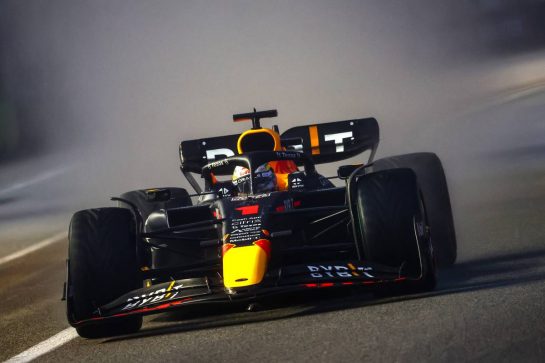 Max Verstappen (NLD), Red Bull Racing 
01.10.2022. Formula 1 World Championship, Rd 17, Singapore Grand Prix, Marina Bay Street Circuit, Singapore, Qualifying Day.
- www.xpbimages.com, EMail: requests@xpbimages.com &copy; Copyright: Charniaux / XPB Images