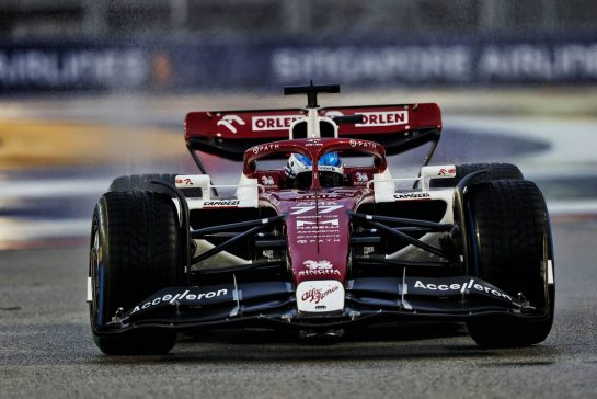 Valtteri Bottas (FIN) Alfa Romeo F1 Team C42.
01.10.2022. Formula 1 World Championship, Rd 17, Singapore Grand Prix, Marina Bay Street Circuit, Singapore, Qualifying Day.
- www.xpbimages.com, EMail: requests@xpbimages.com &copy; Copyright: Moy / XPB Images