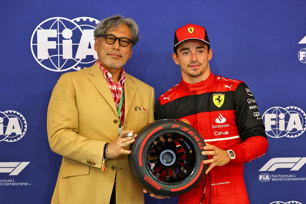 Leclerc ‘here to win’ in Singapore after securing pole