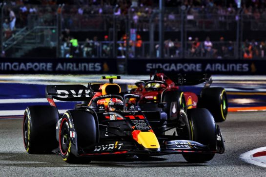 Sergio Perez (MEX) Red Bull Racing RB18.
02.10.2022. Formula 1 World Championship, Rd 17, Singapore Grand Prix, Marina Bay Street Circuit, Singapore, Race Day.
 - www.xpbimages.com, EMail: requests@xpbimages.com &copy; Copyright: Coates / XPB Images