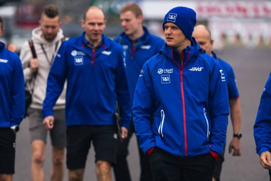 Mick Schumacher (GER) Haas F1 Team walks the circuit with the team.
06.10.2022. Formula 1 World Championship, Rd 18, Japanese Grand Prix, Suzuka, Japan, Preparation Day.
- www.xpbimages.com, EMail: requests@xpbimages.com &copy; Copyright: Bearne / XPB Images