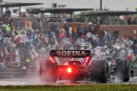 Nicholas Latifi (CDN) Williams Racing FW44.
07.10.2022. Formula 1 World Championship, Rd 18, Japanese Grand Prix, Suzuka, Japan, Practice Day.
- www.xpbimages.com, EMail: requests@xpbimages.com © Copyright: Bearne / XPB Images
