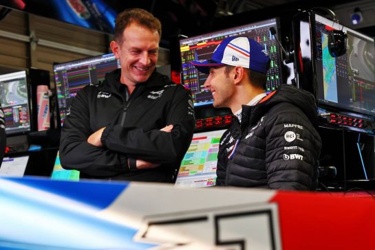(L to R): Laurent Rossi (FRA) Alpine Chief Executive Officer with Esteban Ocon (FRA) Alpine F1 Team.
07.10.2022. Formula 1 World Championship, Rd 18, Japanese Grand Prix, Suzuka, Japan, Practice Day.
- www.xpbimages.com, EMail: requests@xpbimages.com © Copyright: Batchelor / XPB Images