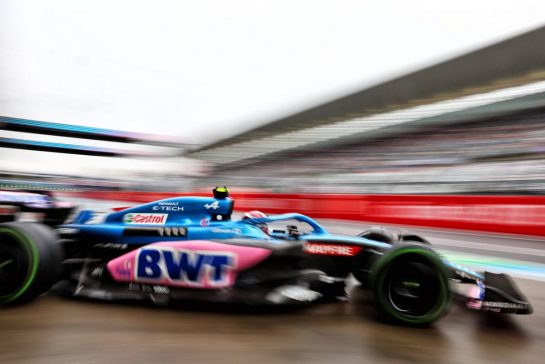 Esteban Ocon (FRA) Alpine F1 Team A522 leaves the pits.
07.10.2022. Formula 1 World Championship, Rd 18, Japanese Grand Prix, Suzuka, Japan, Practice Day.
- www.xpbimages.com, EMail: requests@xpbimages.com © Copyright: Batchelor / XPB Images