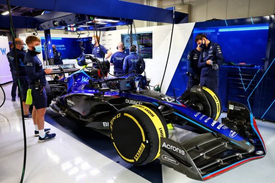 Alexander Albon (THA) Williams Racing FW44.
07.10.2022. Formula 1 World Championship, Rd 18, Japanese Grand Prix, Suzuka, Japan, Practice Day.
- www.xpbimages.com, EMail: requests@xpbimages.com © Copyright: Batchelor / XPB Images